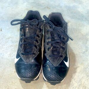 Kids Nike Football Cleats-Size 2
